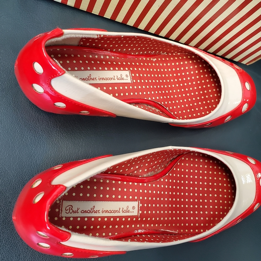 B.A.I.T. slip on low heel pumps - Picture 5 of 9